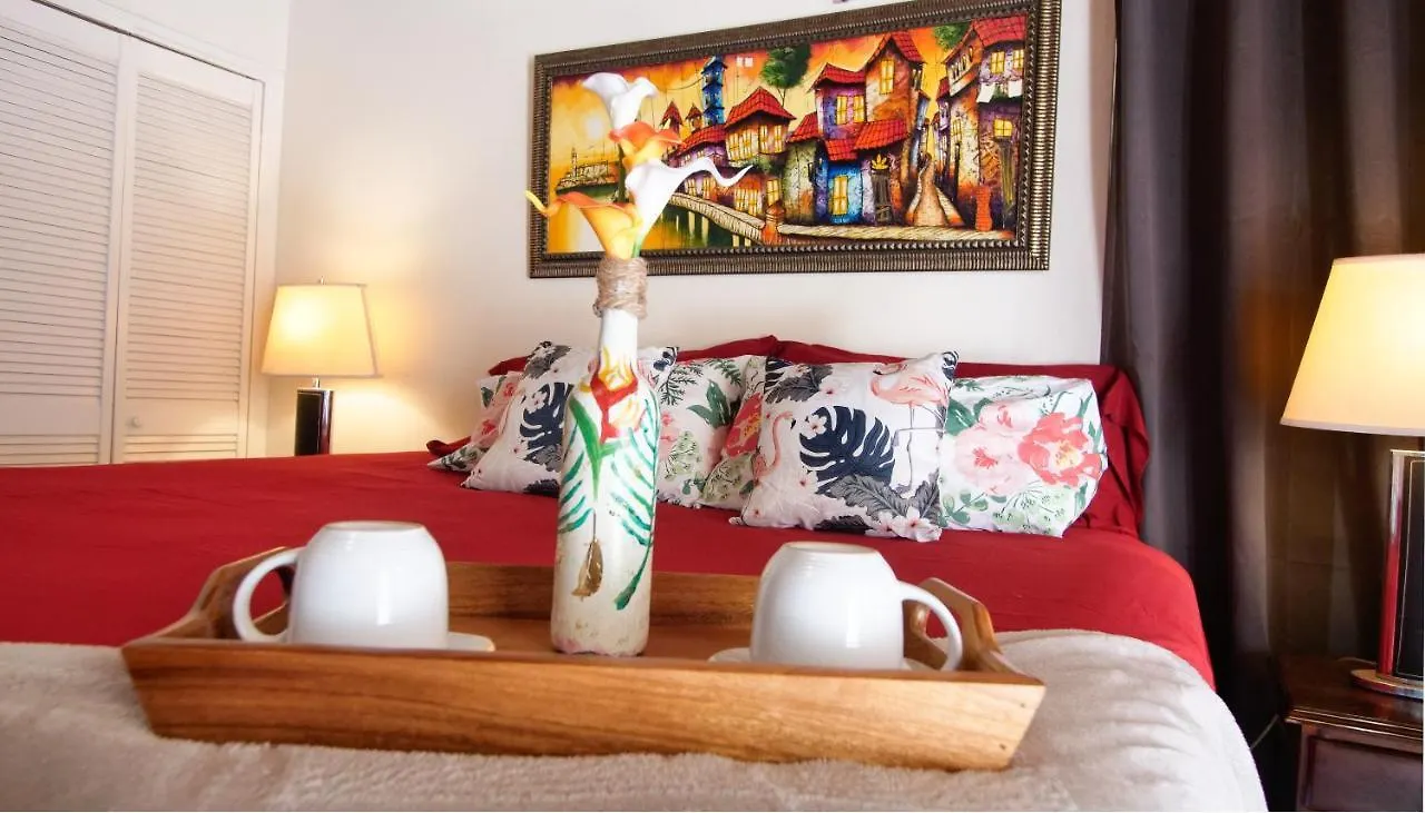 876 Ja Oasis & Homestay - By Kingston Airport