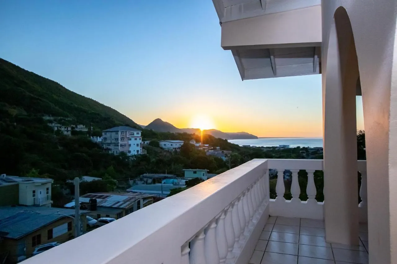 876 Ja Oasis & Homestay - By Kingston Airport